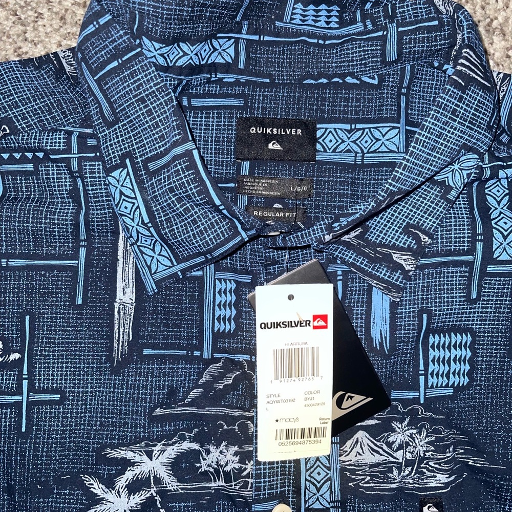 Quicksilver Aloha Shirt size Large - Picture 3 of 4